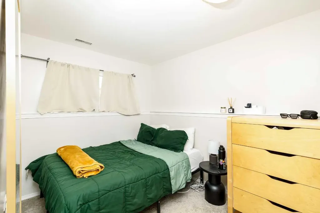 41 Mcdougall Crescent Red Deer AB T4R 1T2