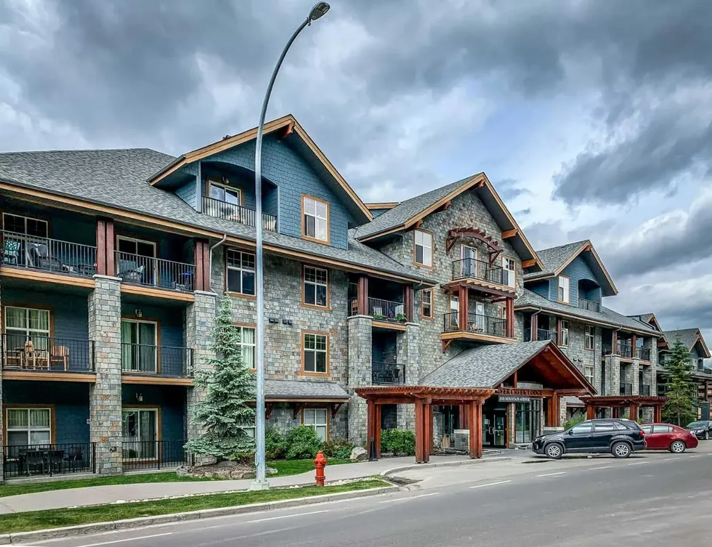 1818 Mountain Avenue Canmore AB T1W 1L7