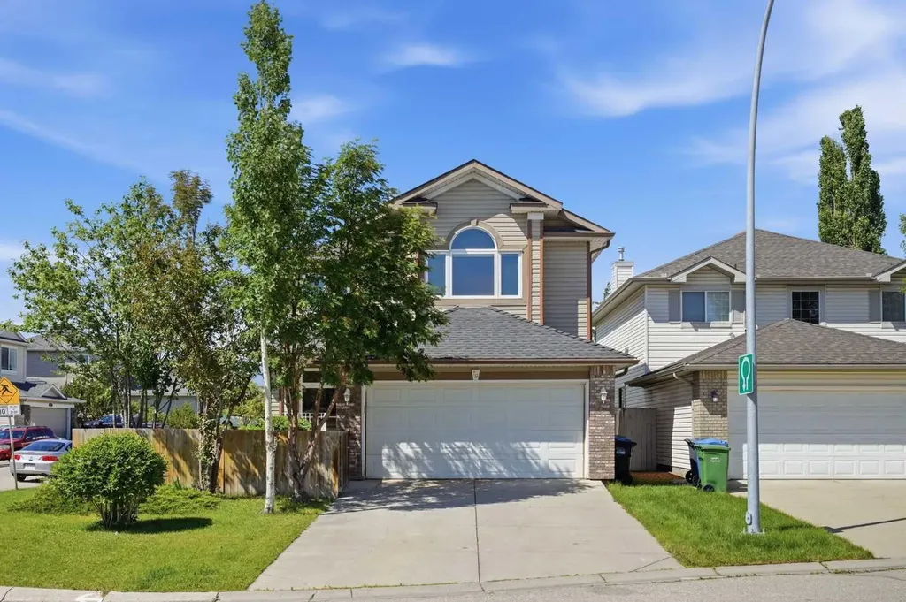 79 Citadel Crest Heath NW Calgary AB T3G 4W4