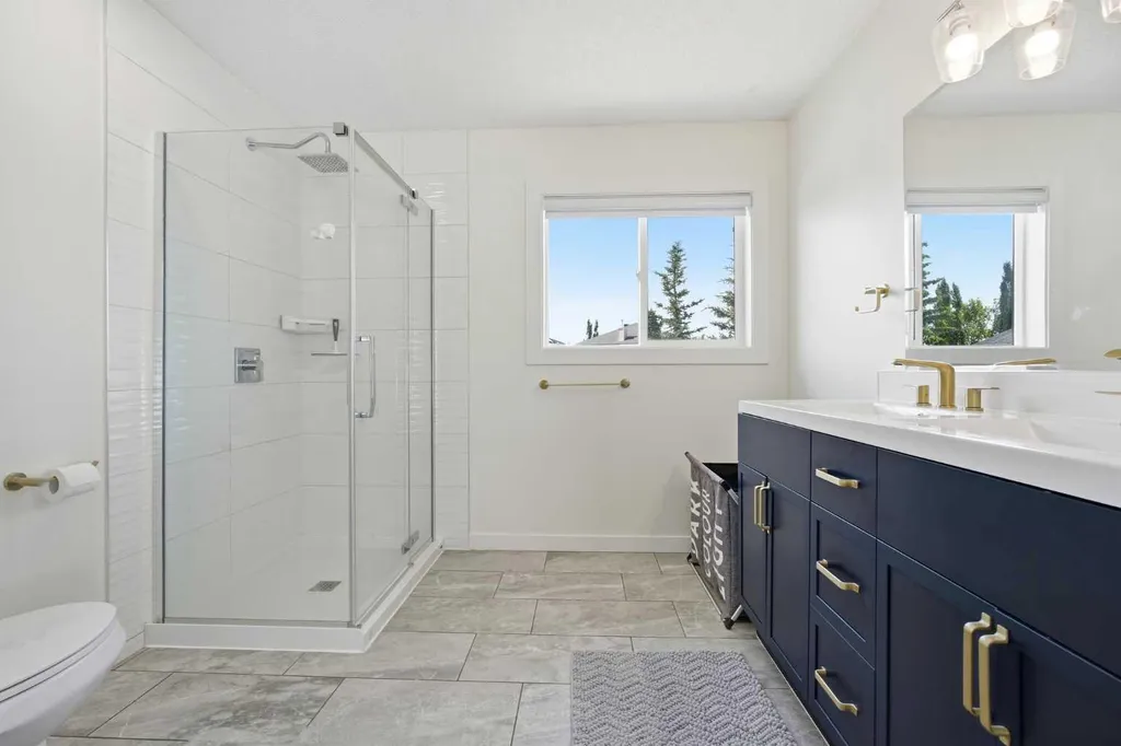 79 Citadel Crest Heath NW Calgary AB T3G 4W4