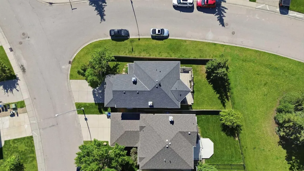 79 Citadel Crest Heath NW Calgary AB T3G 4W4