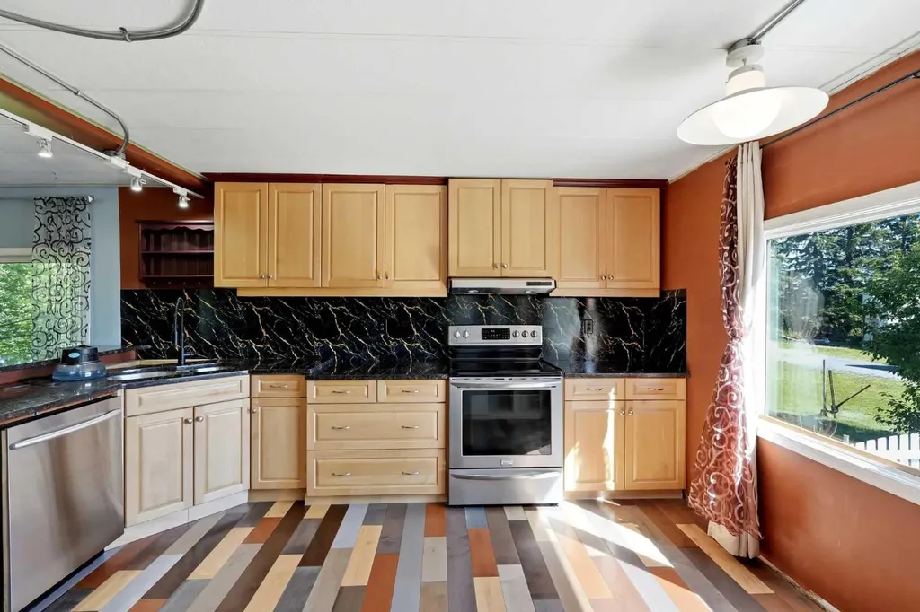 53009 Highway 587 Rural Clearwater County AB T0M 1C0
