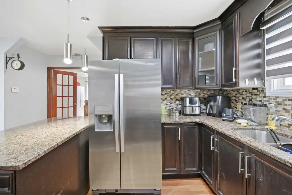 65 Falmere Way NE Calgary AB T3J 2Y7