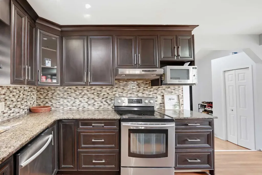 65 Falmere Way NE Calgary AB T3J 2Y7