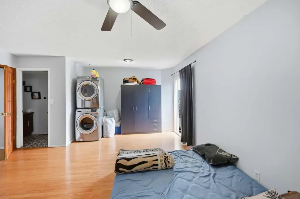 65 Falmere Way NE Calgary AB T3J 2Y7