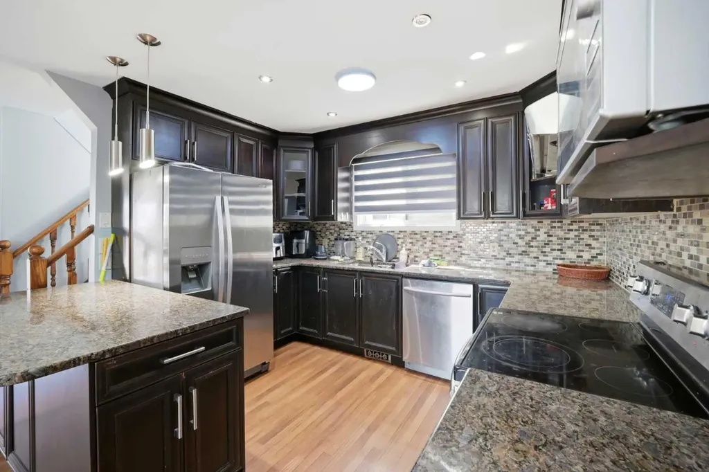 65 Falmere Way NE Calgary AB T3J 2Y7