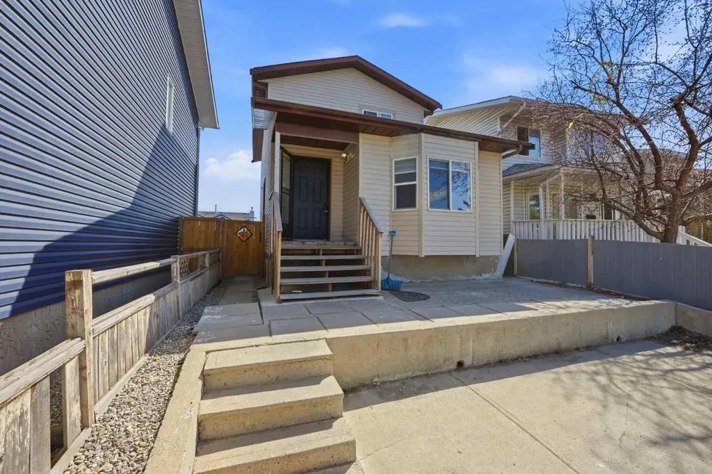 65 Falmere Way NE Calgary AB T3J 2Y7