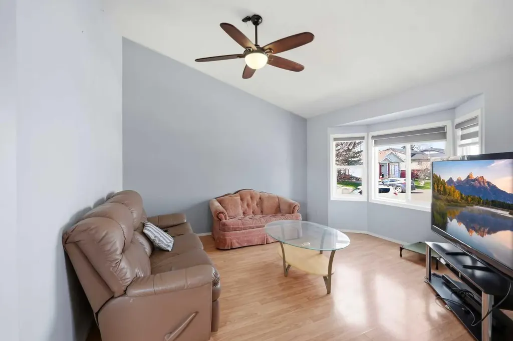 65 Falmere Way NE Calgary AB T3J 2Y7