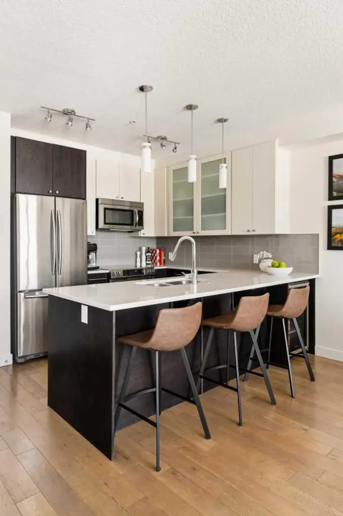 836 Royal Avenue SW Calgary AB T2T 0L3