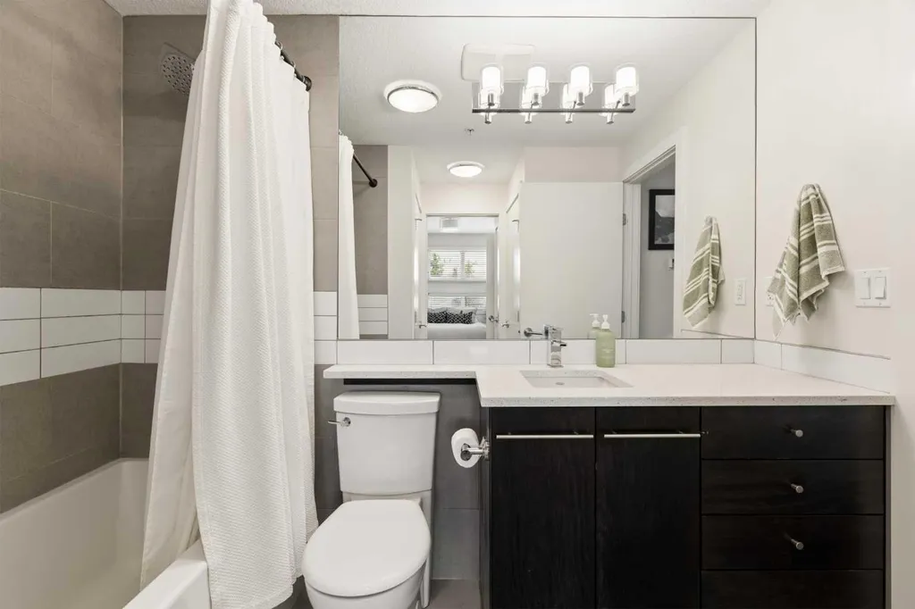 836 Royal Avenue SW Calgary AB T2T 0L3