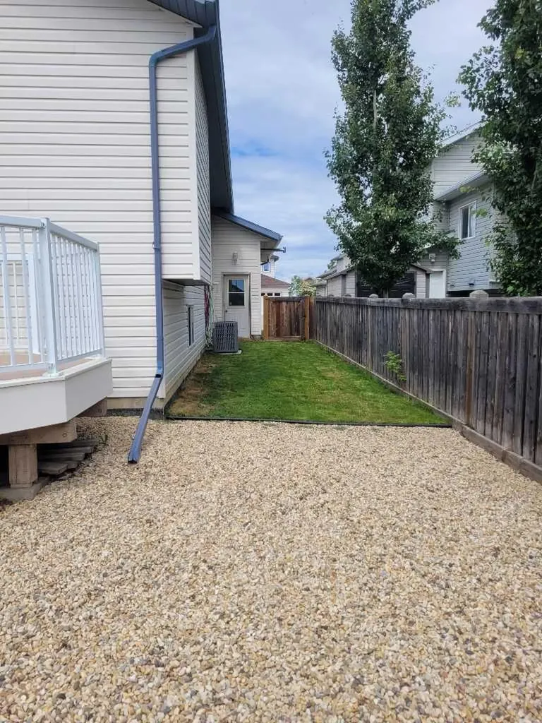 9217 129 Avenue Grande Prairie AB T8X1R5