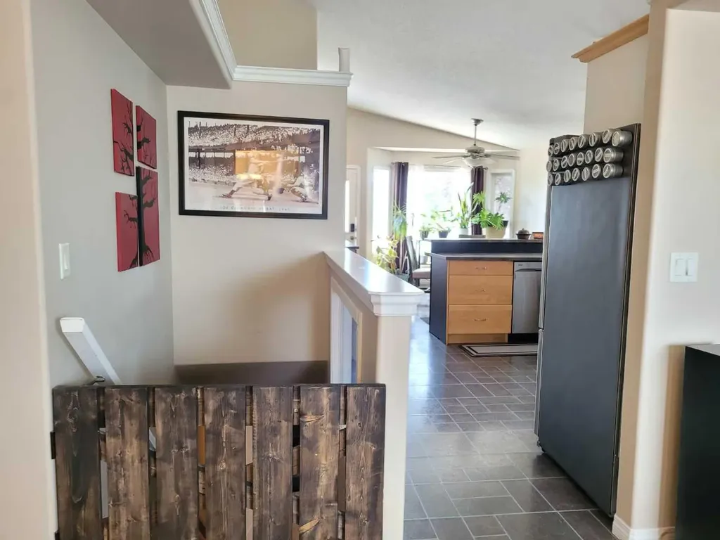 9217 129 Avenue Grande Prairie AB T8X1R5