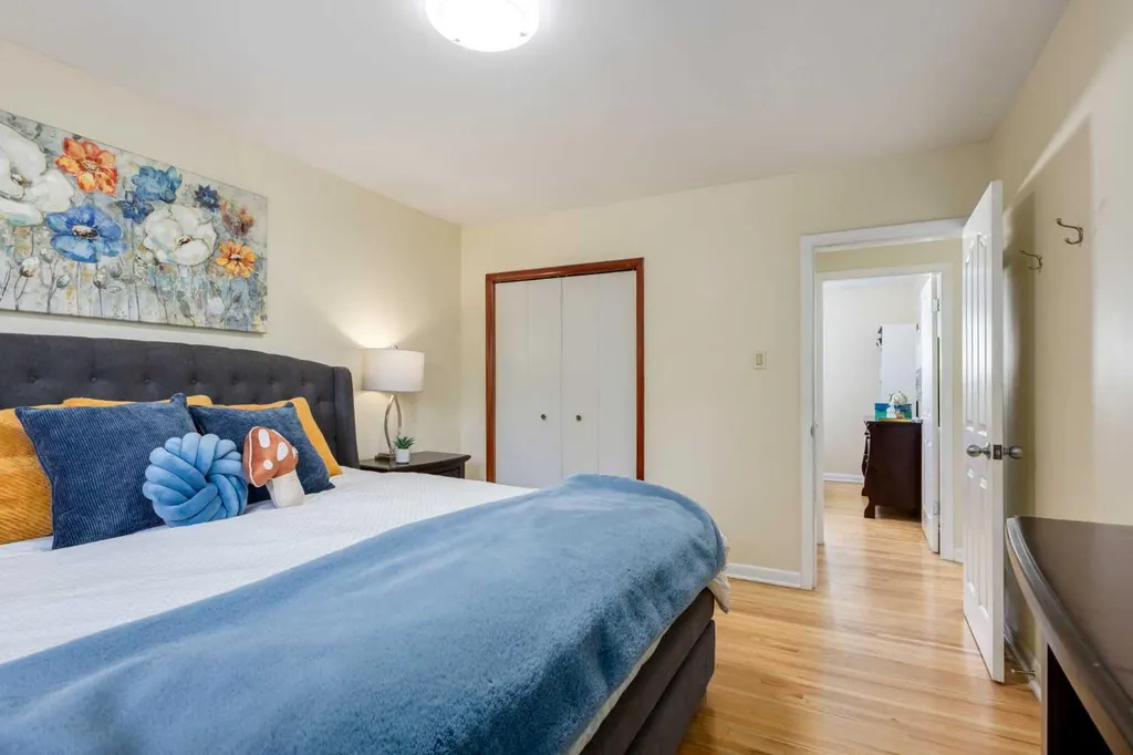 3931 23 Avenue SW Calgary AB T3E 0J9