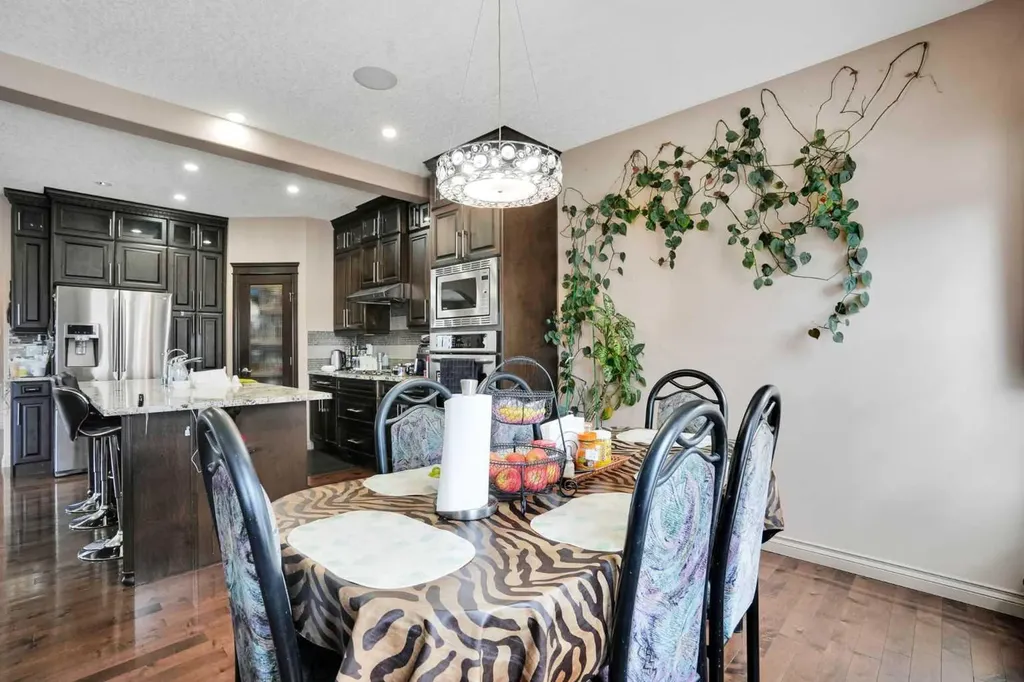 332 Saddlemont Boulevard NE Calgary AB T3J 0B4