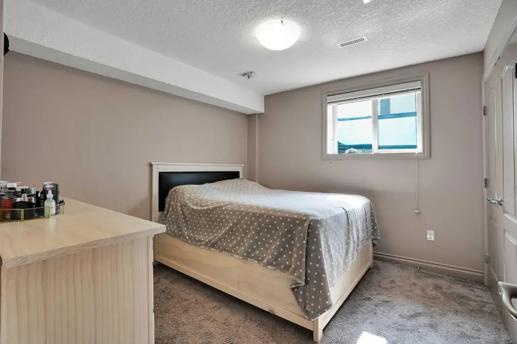 332 Saddlemont Boulevard NE Calgary AB T3J 0B4