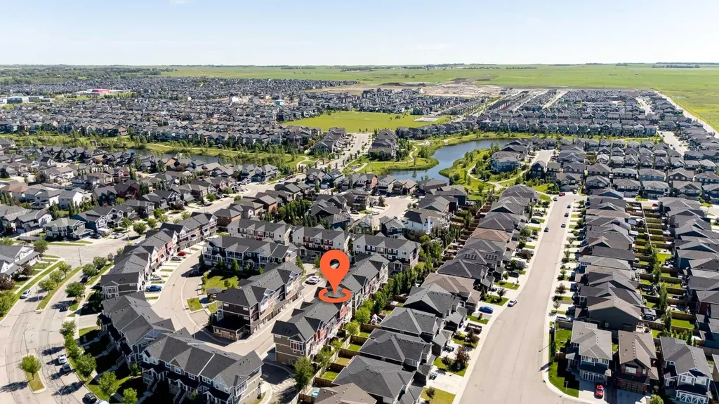 1225 Kings Heights Way SE Airdrie AB T4A 0M4