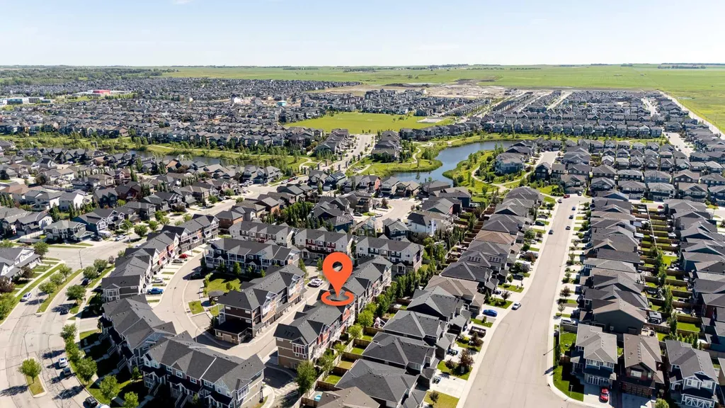 1225 Kings Heights Way SE Airdrie AB T4A 0M4
