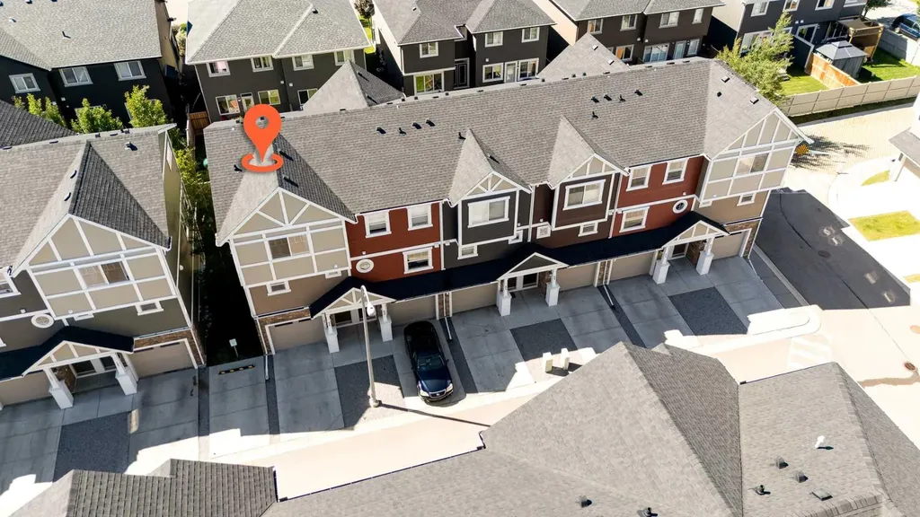 1225 Kings Heights Way SE Airdrie AB T4A 0M4