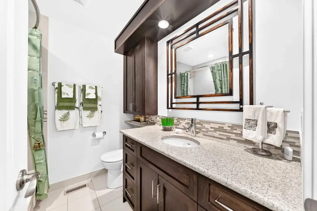 39 Deer Run Place SE Calgary AB T2J 5R2