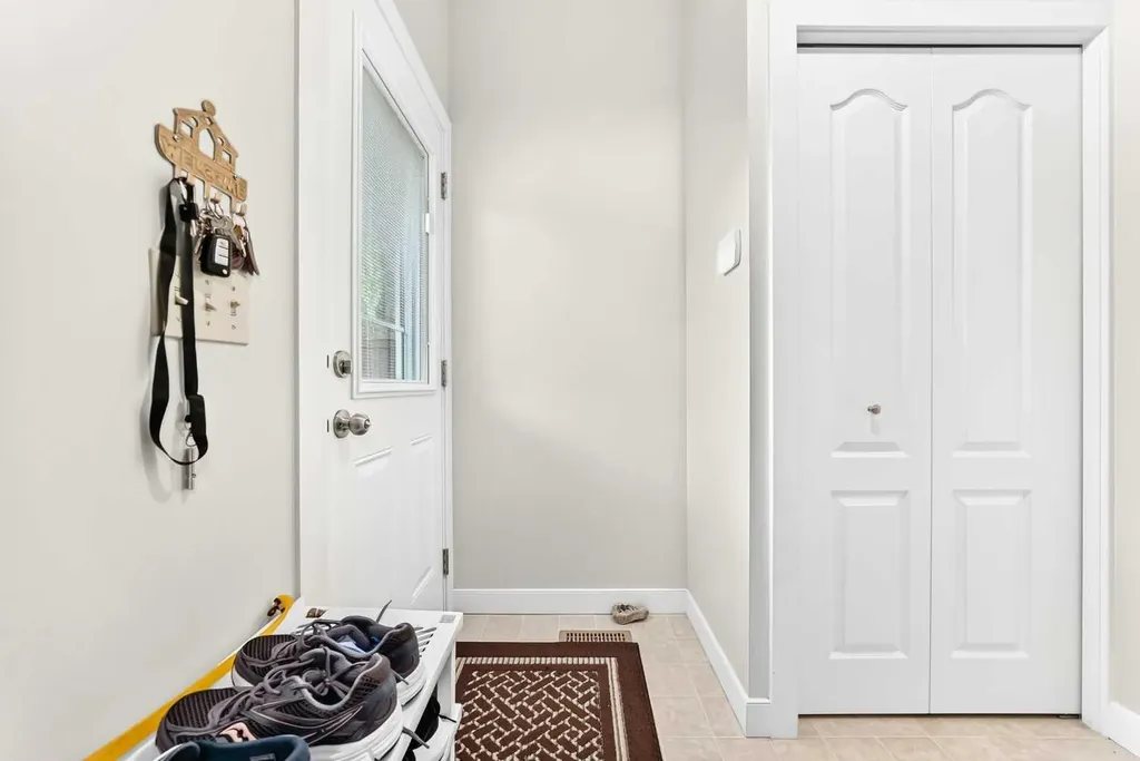 39 Deer Run Place SE Calgary AB T2J 5R2
