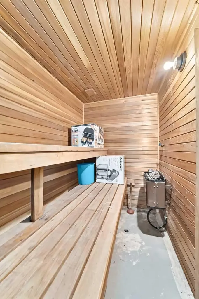 39 Deer Run Place SE Calgary AB T2J 5R2