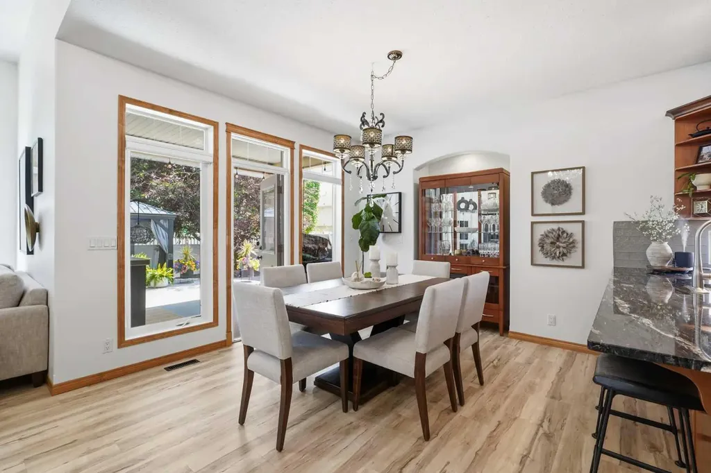 35 Aldrich Close Red Deer AB t4r 3r5