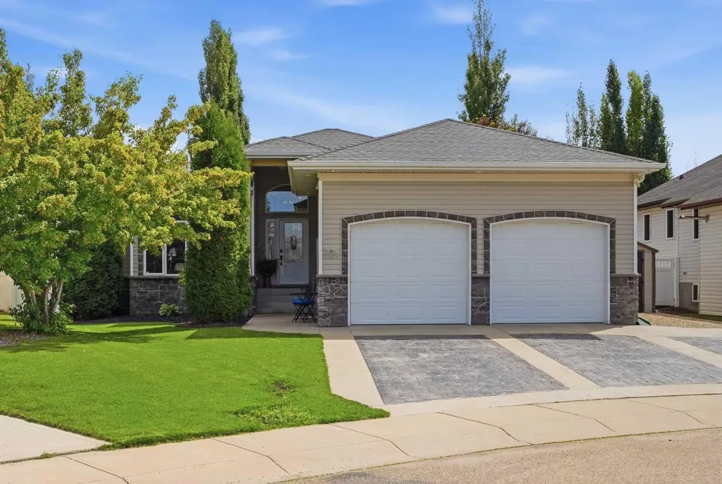 35 Aldrich Close Red Deer AB t4r 3r5