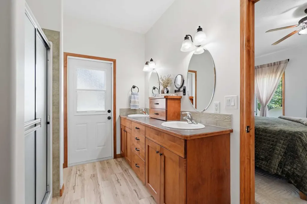 35 Aldrich Close Red Deer AB t4r 3r5
