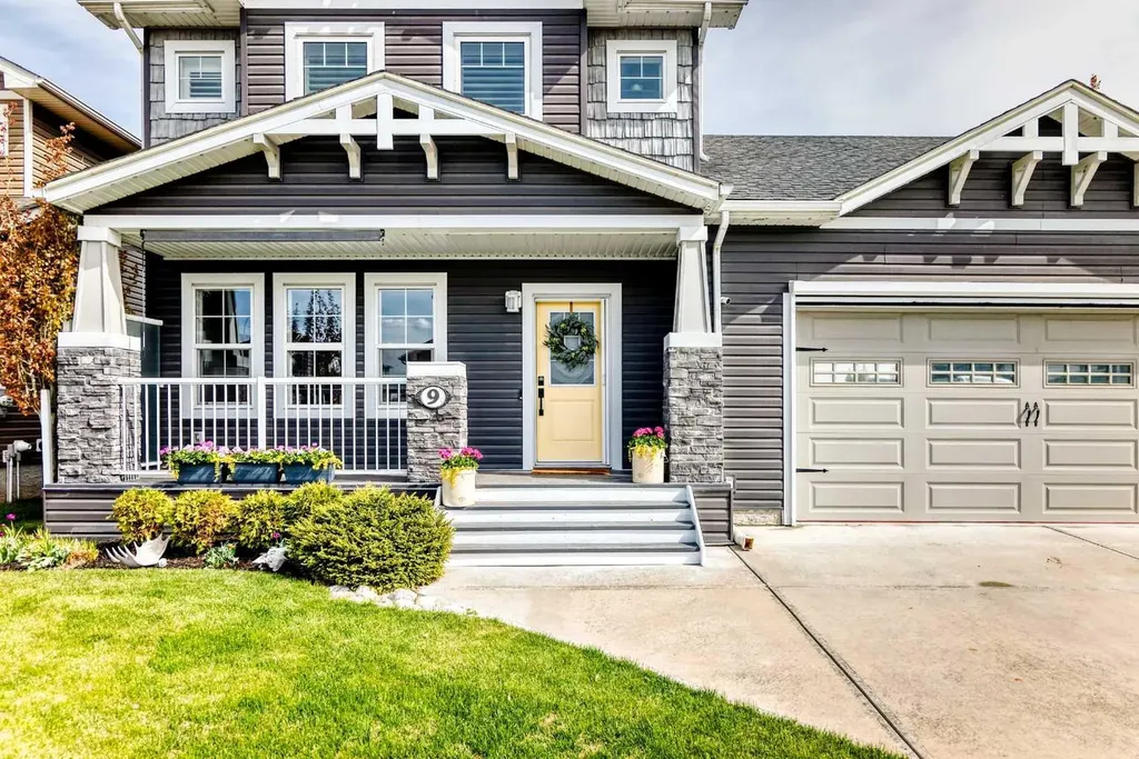 9 Bethune Way Carstairs AB T0M0n0