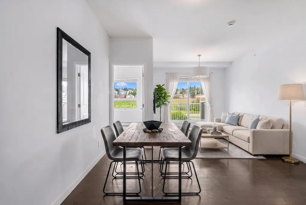 5305 32 Avenue SW Calgary AB T3E 8A2