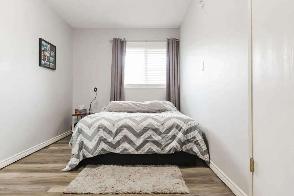 7201 Poplar Drive Grande Prairie AB T8V 6C5