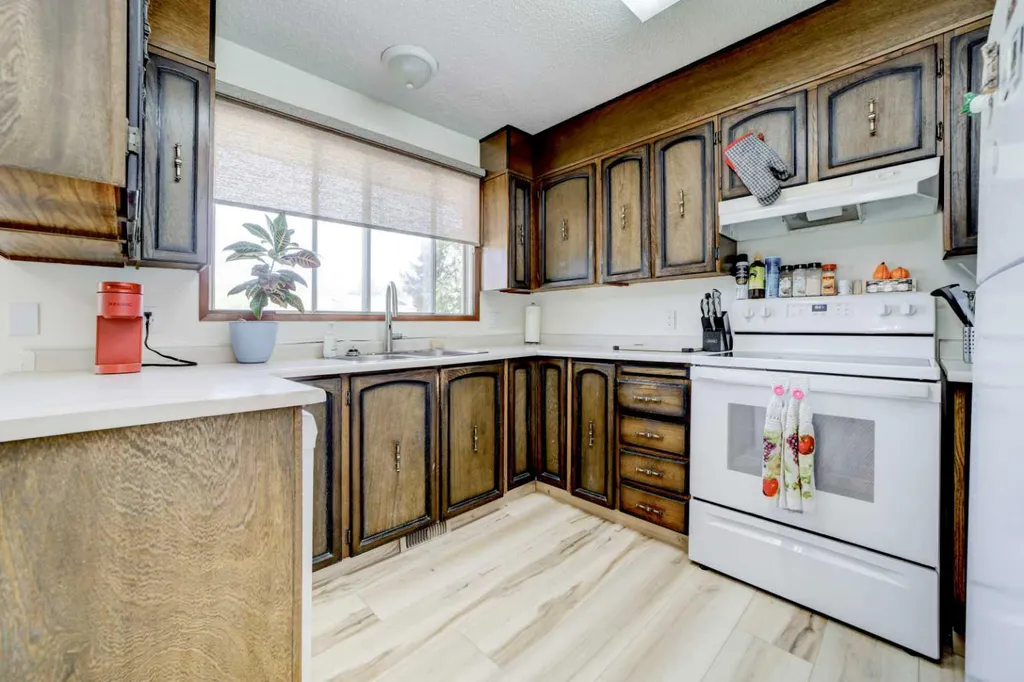 532 Indian Street Pincher Creek AB T0K 1W0