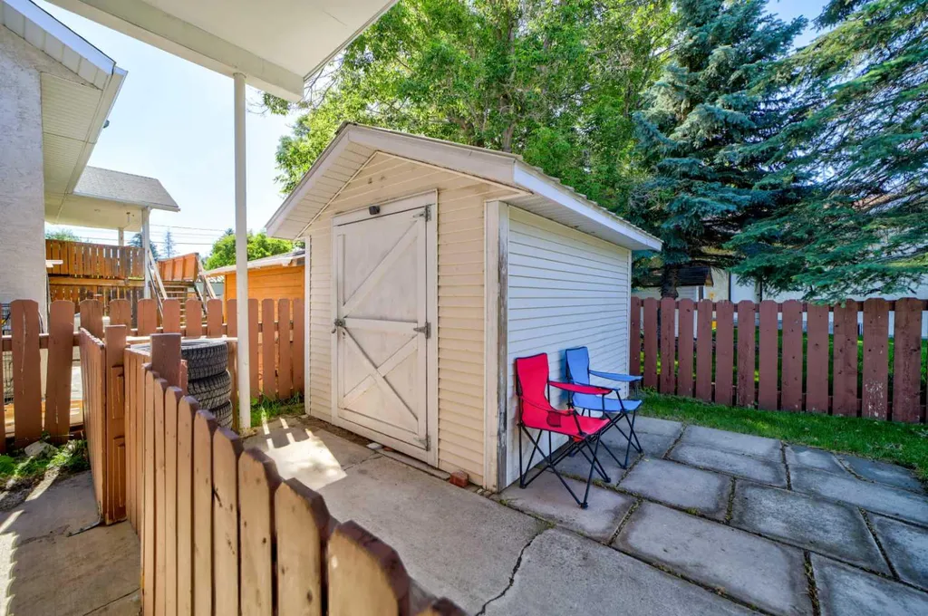 532 Indian Street Pincher Creek AB T0K 1W0
