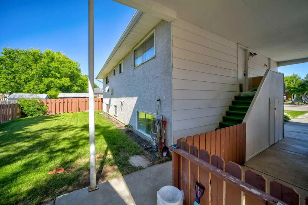 532 Indian Street Pincher Creek AB T0K 1W0