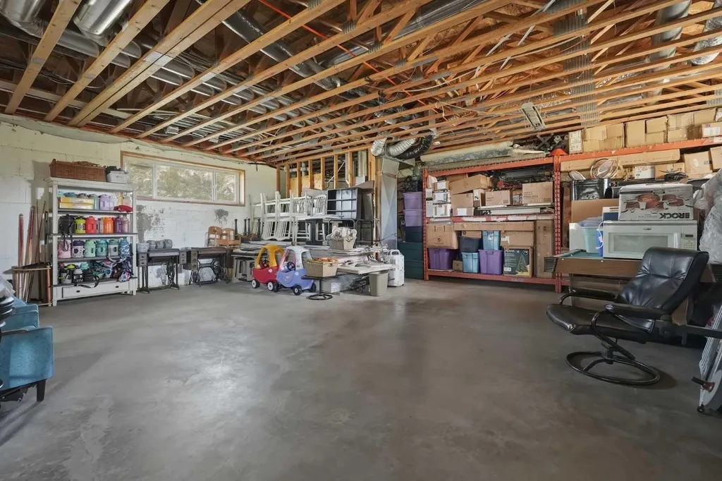 64242 258 Avenue E Rural Foothills County AB T1S 4G1