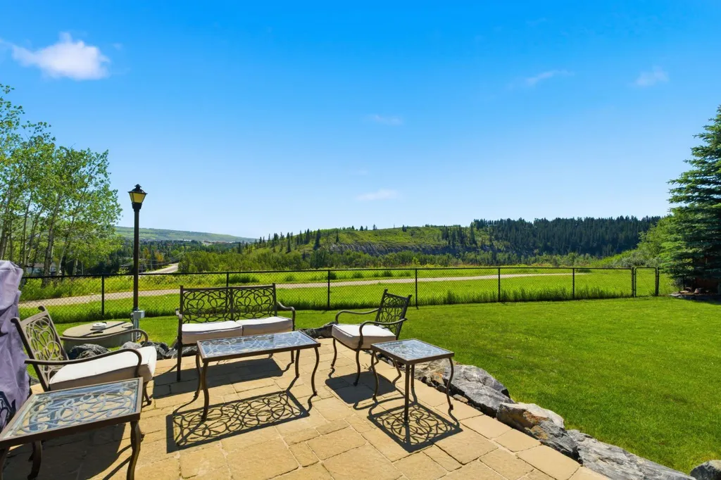 209 Jumping Pound Terrace Cochrane AB T4C 0K5