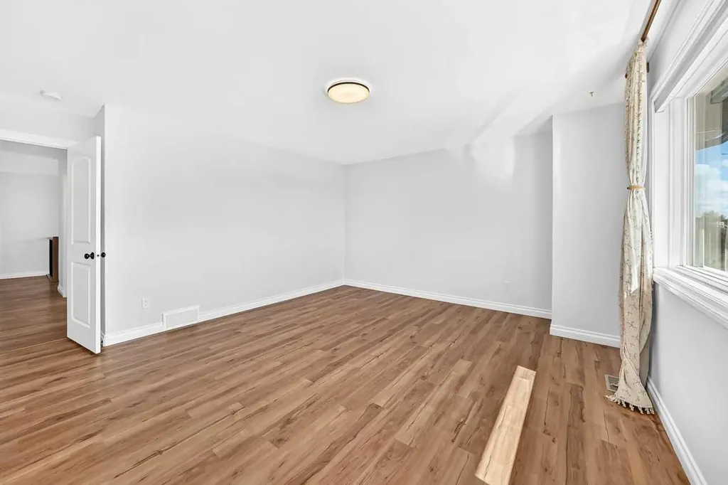 86 Turnbull Close Red Deer AB T4P3H6