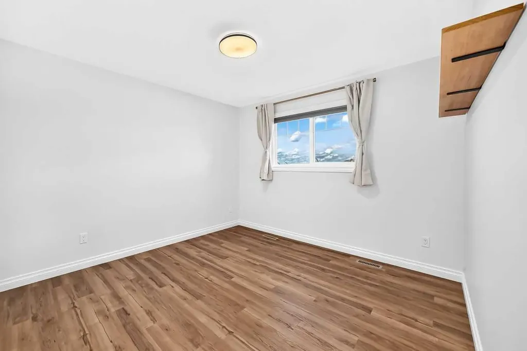 86 Turnbull Close Red Deer AB T4P3H6