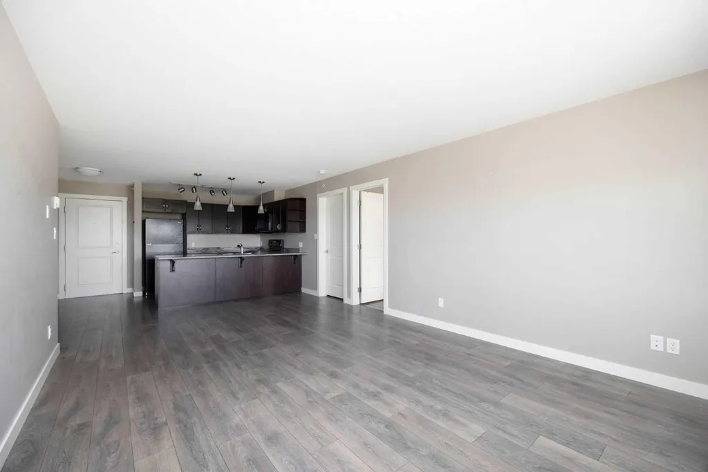 115 Denholm Gate Gate Fort Mcmurray AB T9H 0B2