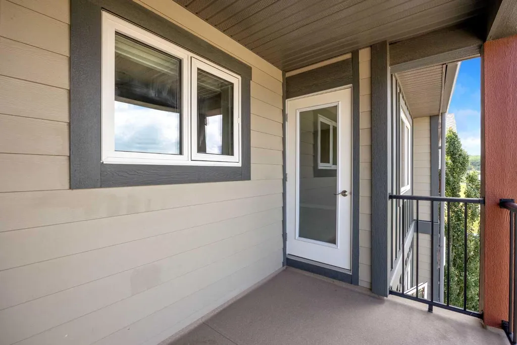 115 Denholm Gate Gate Fort Mcmurray AB T9H 0B2