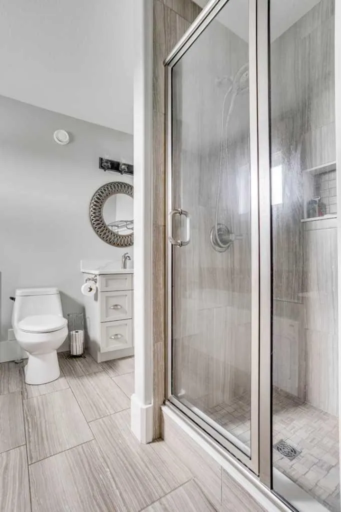 125 Roy Lane Fort Mcmurray AB T9L 1L9