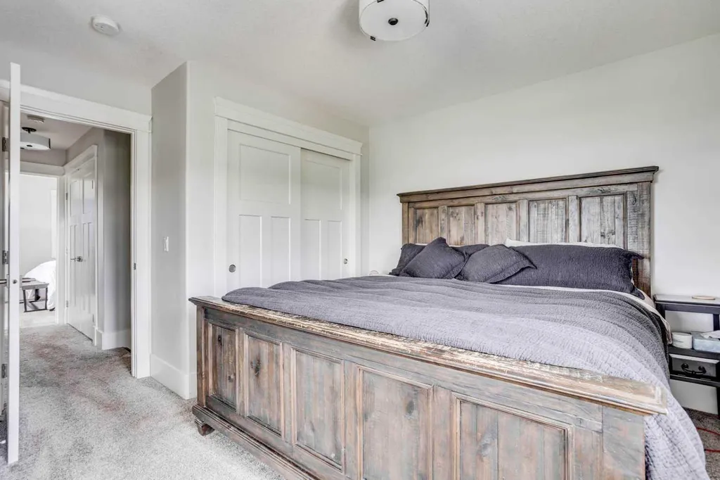 125 Roy Lane Fort Mcmurray AB T9L 1L9