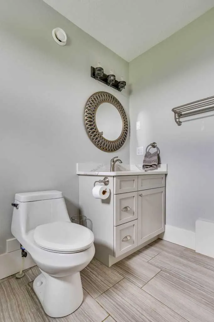 125 Roy Lane Fort Mcmurray AB T9L 1L9