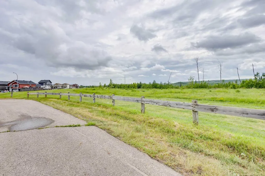 125 Roy Lane Fort Mcmurray AB T9L 1L9