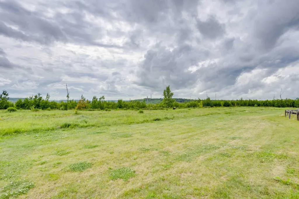 125 Roy Lane Fort Mcmurray AB T9L 1L9