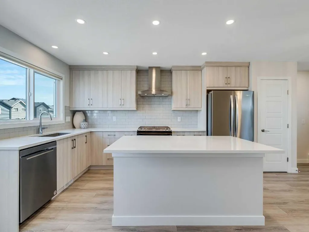 235 Aquila Way NW Calgary AB T3R 1Z9