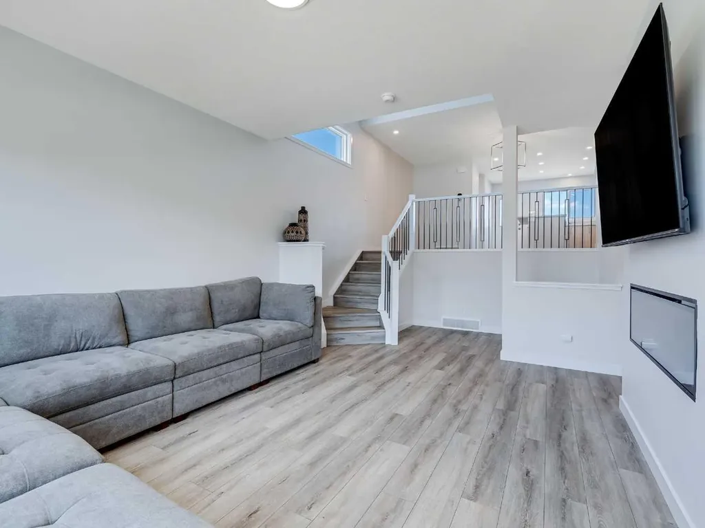 235 Aquila Way NW Calgary AB T3R 1Z9