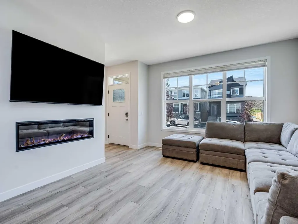 235 Aquila Way NW Calgary AB T3R 1Z9
