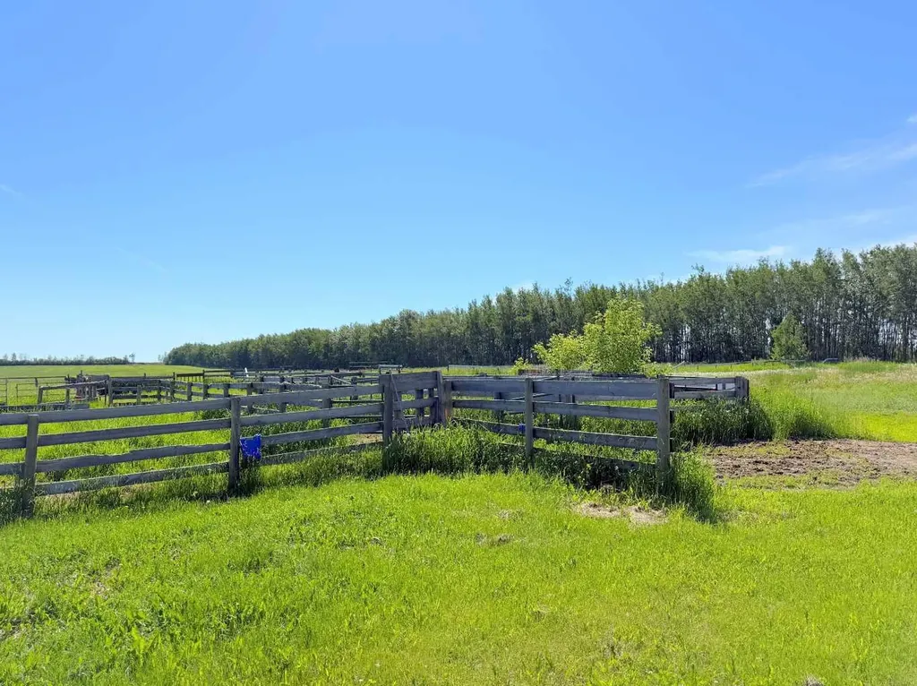 645045 Range Road 211 Rural Athabasca County AB T0A 0M0