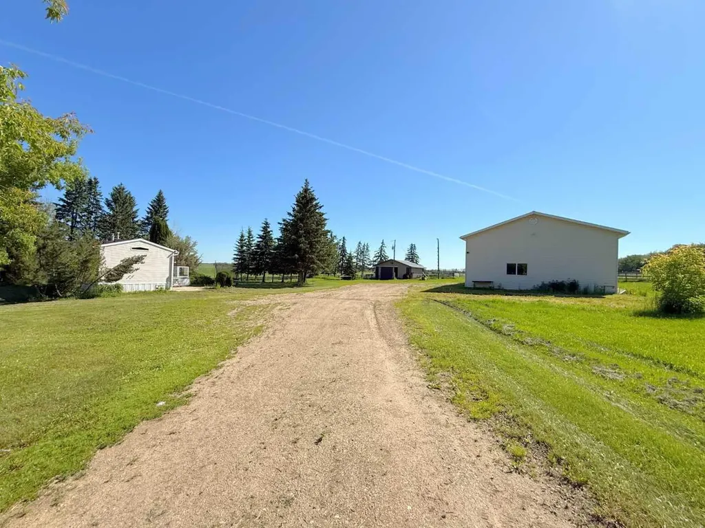 645045 Range Road 211 Rural Athabasca County AB T0A 0M0